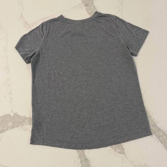 Nike Swoosh Casual Athleisure ShortSleeve T-Shirt Womens Medium Gray Workout Gym - Picture 4 of 6